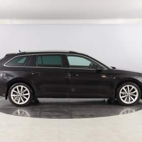 Foto inzerátu Škoda Superb 2.0 TDI