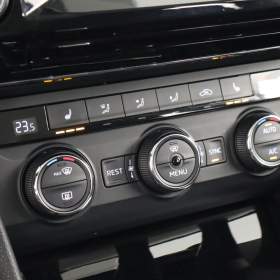 Foto inzerátu Škoda Superb 2.0 TDI