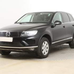 Foto inzerátu Volkswagen Touareg 3.0 TDI