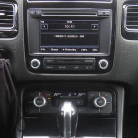 Foto inzerátu Volkswagen Touareg 3.0 TDI