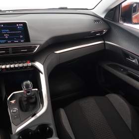 Foto inzerátu Peugeot 5008 PureTech 130