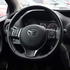 Foto inzerátu Toyota Yaris 1.5 Dual VVT-i