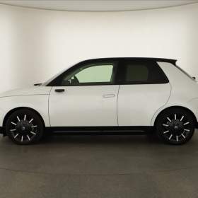 Foto inzerátu Honda e e Advance