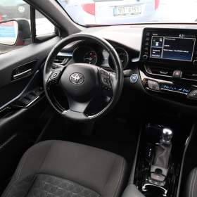 Foto inzerátu Toyota C-HR 1.8 Hybrid