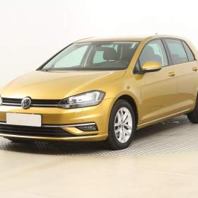 Foto inzerátu Volkswagen Golf 2.0 TDI