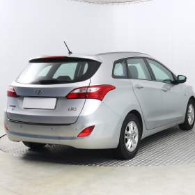 Foto inzerátu Hyundai i30 1.6 MPI
