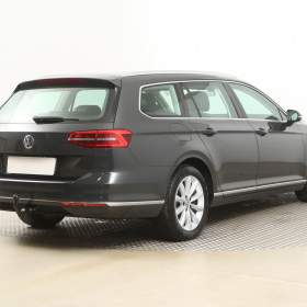 Foto inzerátu Volkswagen Passat 2.0 TDI