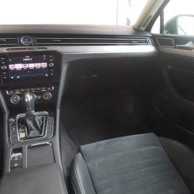 Foto inzerátu Volkswagen Passat 2.0 TDI