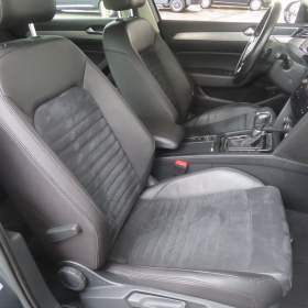 Foto inzerátu Volkswagen Passat 2.0 TDI