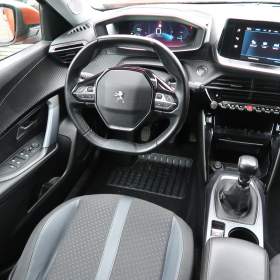 Foto inzerátu Peugeot 2008 1.2 PureTech