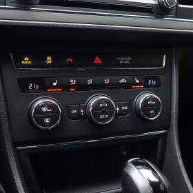 Foto inzerátu Seat Leon 2.0 TDI FR