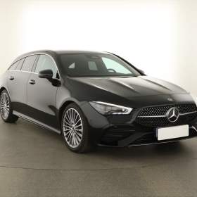 Mercedes- Benz CLA 200 / 19609379
