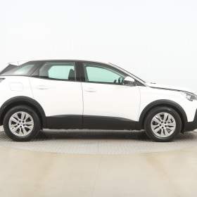 Foto inzerátu Peugeot 3008 1.2 PureTech