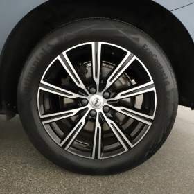 Foto inzerátu Volvo XC60 B5