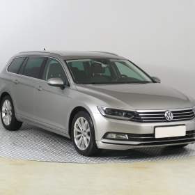 Volkswagen Passat 2.0 TDI / 19609426