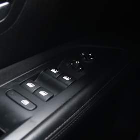 Foto inzerátu Peugeot 5008 PureTech 130