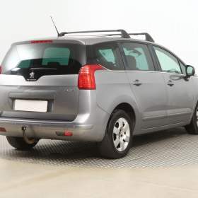 Foto inzerátu Peugeot 5008 1.6 HDi