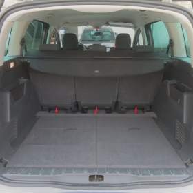 Foto inzerátu Peugeot 5008 1.6 HDi