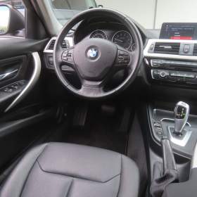 Foto inzerátu BMW Řada 3 318 i