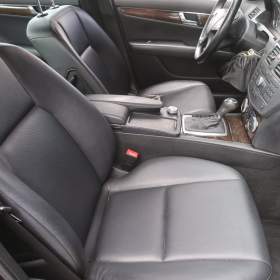 Foto inzerátu Mercedes-Benz Třídy C C 350 CDI 4MATIC