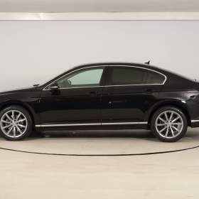 Foto inzerátu Volkswagen Passat 2.0 TDI