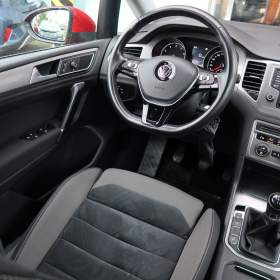 Foto inzerátu Volkswagen Golf Sportsvan 1.4 TSI