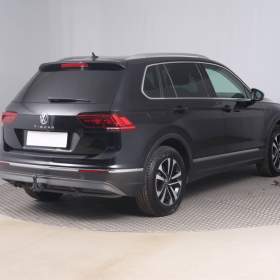 Foto inzerátu Volkswagen Tiguan 2.0 TDI
