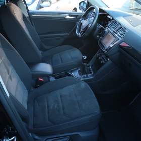 Foto inzerátu Volkswagen Tiguan 2.0 TDI