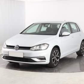 Foto inzerátu Volkswagen Golf 1.0 TSI