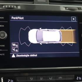 Foto inzerátu Volkswagen Golf 1.0 TSI