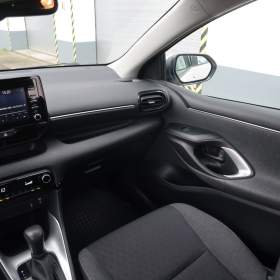 Foto inzerátu Toyota Yaris 1.5 Hybrid