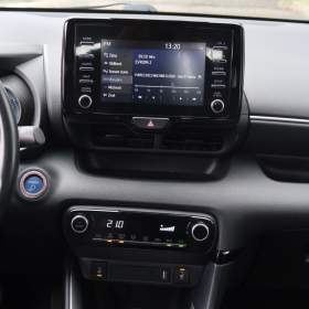 Foto inzerátu Toyota Yaris 1.5 Hybrid