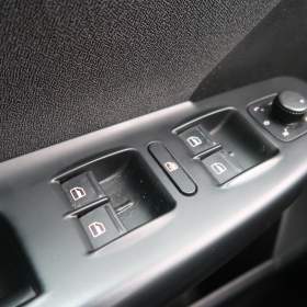 Foto inzerátu Volkswagen Passat 2.0 TDI