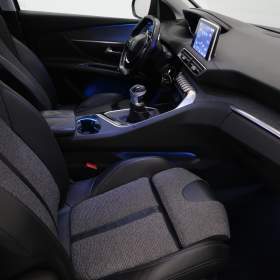 Foto inzerátu Peugeot 3008 1.5 BlueHDi