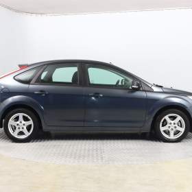 Foto inzerátu Ford Focus 1.6 16V