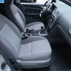 Foto inzerátu Ford Focus 1.6 16V