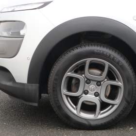 Foto inzerátu Citroën C4 Cactus 1.6 BlueHDi