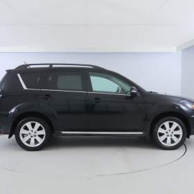 Foto inzerátu Mitsubishi Outlander 2.2 DI-D
