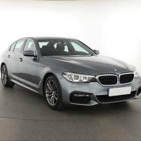 BMW Řada 5 530i xDrive / 19612354