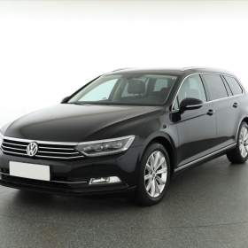 Foto inzerátu Volkswagen Passat 2.0 TDI