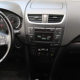 Foto inzerátu Suzuki Swift 1.2