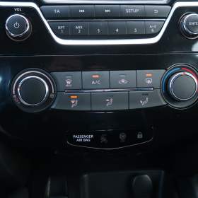 Foto inzerátu Nissan Qashqai 1.3 DIG-T