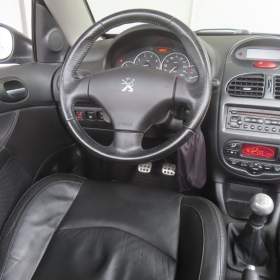 Foto inzerátu Peugeot 206 1.6 16V