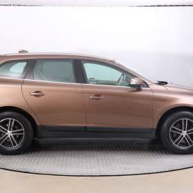 Foto inzerátu Volvo XC60 D5
