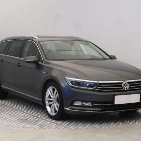 Foto inzerátu Volkswagen Passat 2.0 BiTDI
