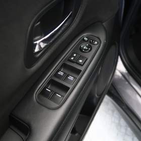 Foto inzerátu Honda HR-V 1.5 i-VTEC