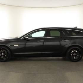 Foto inzerátu Jaguar XF D200 AWD