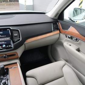 Foto inzerátu Volvo XC90 B5 AWD