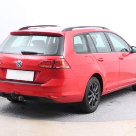 Foto inzerátu Volkswagen Golf 1.6 TDI
