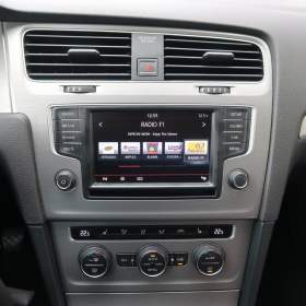 Foto inzerátu Volkswagen Golf 1.6 TDI